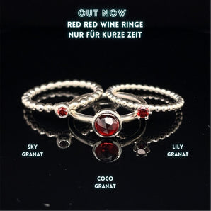 LILY Granat handgefertigter Silberring mit Edelsteinfassung